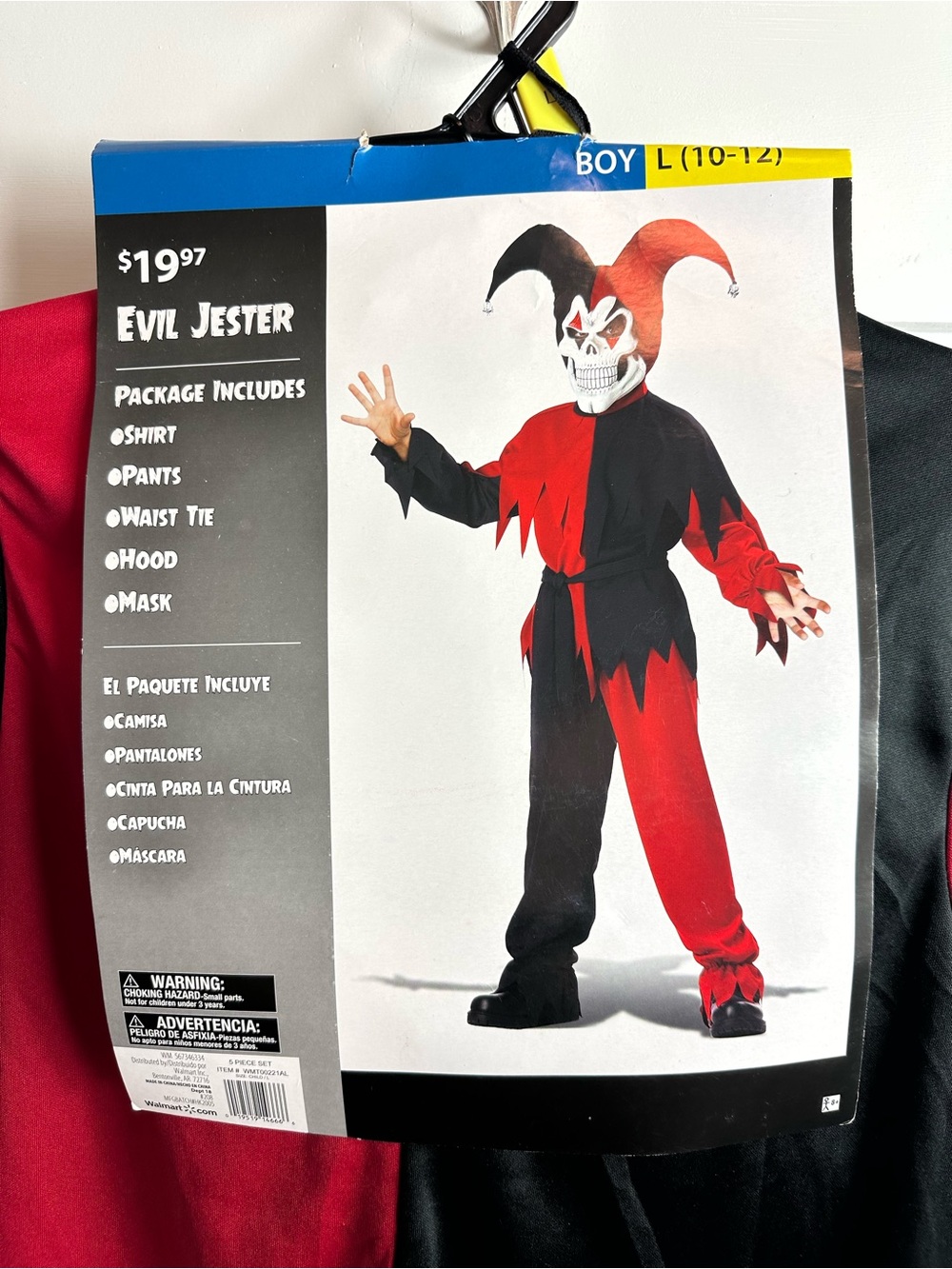 Evil Jester Kids Costume - 5 piece..Red and Black